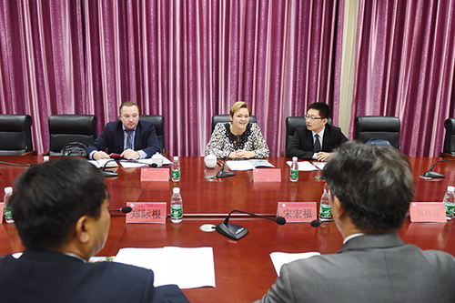 新利·体育:与白俄罗斯高校友好合作 助力“一带一路”发展