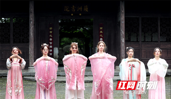 微信图片_20250430151303.jpg 微信图片_20250430151303.jpg